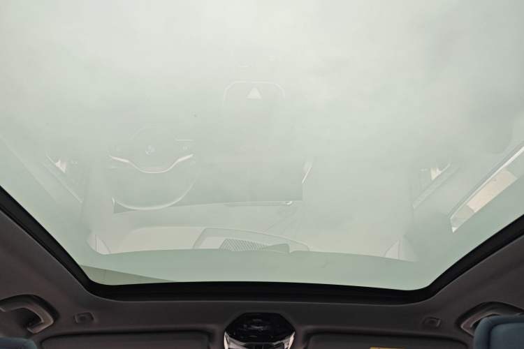 Used BMW X3 2025 xDrive25L Luxury Package Headliner