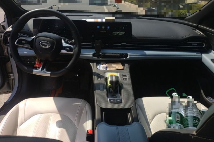 Used GAC Trumpchi EMPOW 2023 Shadow Leopard H High-Energy Hybrid Edition Center Console