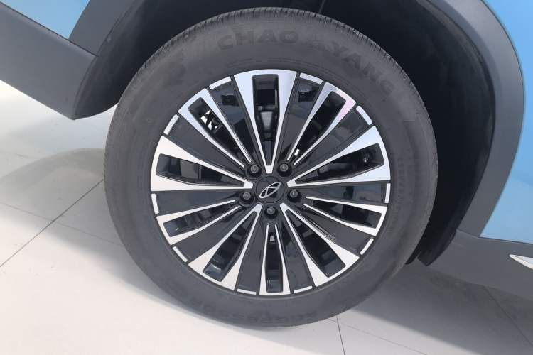 Used Chery Tiggo 8 PLUS C-DM 2025 1.5T 116 km Prestige Version 5 Seats
