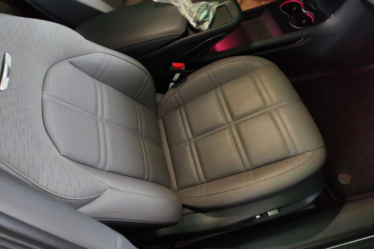 Used Hongqi EH7 2024 690 Pro
