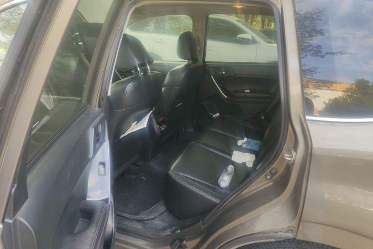 Used Subaru Forester 2016 2.5i Luxury Navigation Edition Left Rear Seat