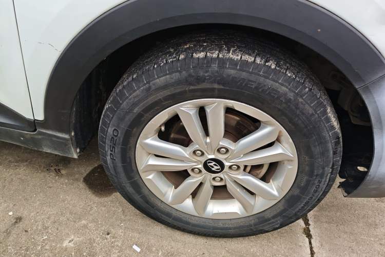 Used Hyundai ix25 2017 1.6L Manual Fashion Model