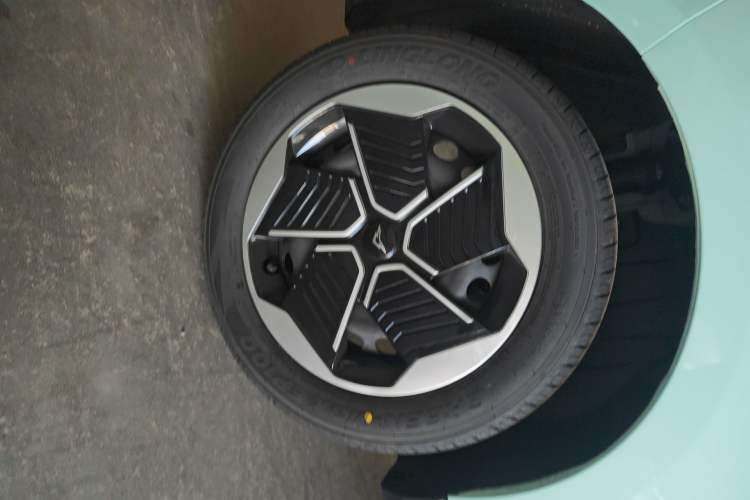 Used Cowin October 2023 201km Wave Rider Edition