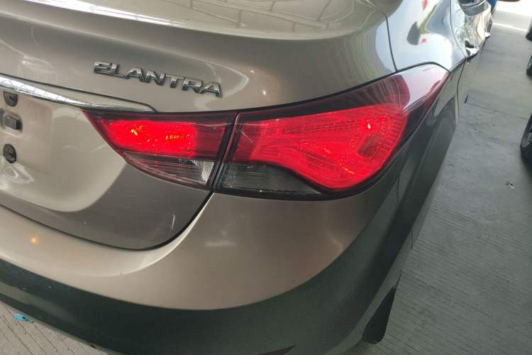 Used Hyundai Elantra (5th Generation / Langdong) 2016 1.6L Automatic Prestige Model Right Rear Taillight