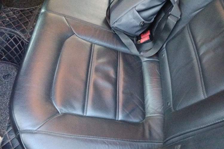 Used Volkswagen Passat 2013 1.8TSI DSG Prestige Edition Left Rear Seat