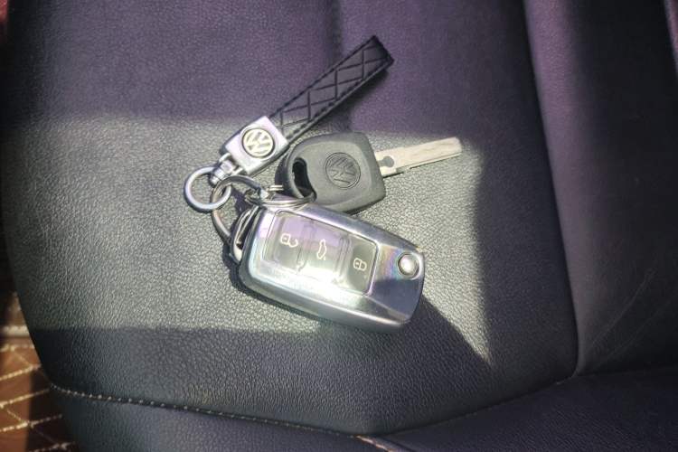 Used Volkswagen Bora 2017 1.6L Automatic Comfort Model Vehicle Key