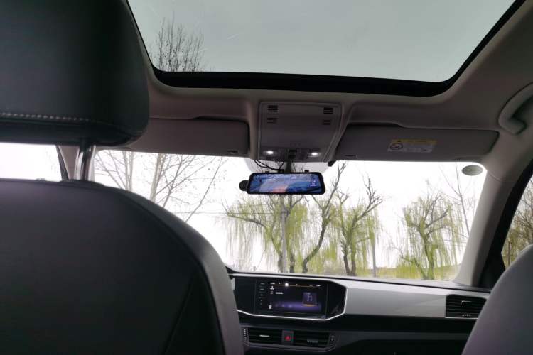 Used Volkswagen Tayron 2020 280TSI Two-Wheel Drive Luxury Connect Edition Headliner