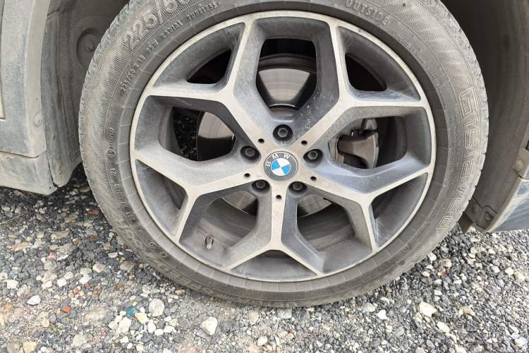 Used BMW X1 2019 sDrive18Li Premium Edition Right Front Wheel Hub