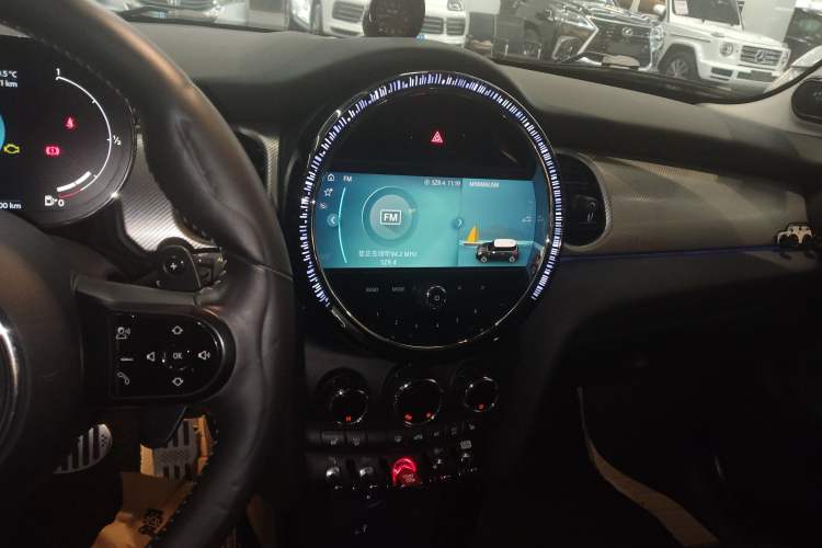 Used MINI MINI 2022 2.0T COOPER S Artist