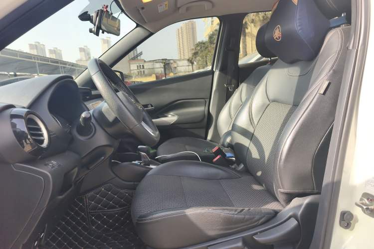 Used Nissan Kicks 2019 1.5L CVT Smart Connect Luxury Edition
