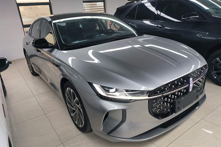 Used Lincoln Z 2024 2.0T Two-Wheel Drive Prestige Hybrid Version