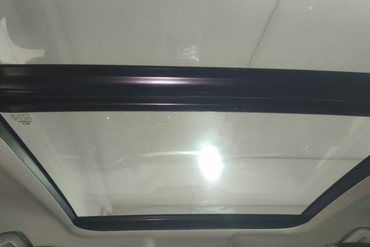 Used GAC Trumpchi GS8 2017 320T Two-Wheel Drive Luxury Smart Connectivity Version (7 Seats)