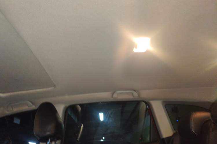 Used Honda Jade 2014 1.8L Automatic Comfort Elite Version 5 Seats Headliner