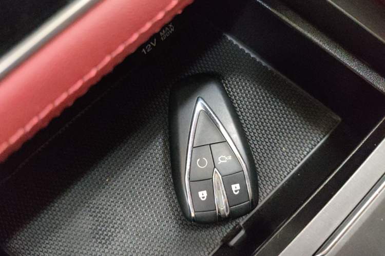 Used CHANGAN CS75 PLUS 2022 Classic Edition 1.5T Automatic Pioneer Model Vehicle Key