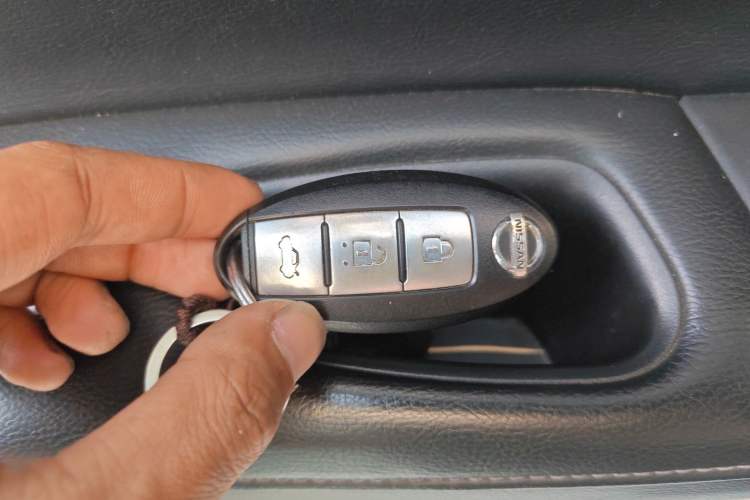 Used Nissan Sylphy 2016 1.6XV CVT Smart Enjoyment Version Vehicle Key