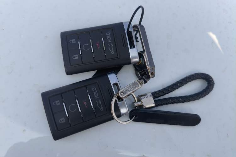 Used Cadillac XTS 2014 28T Luxury Model
