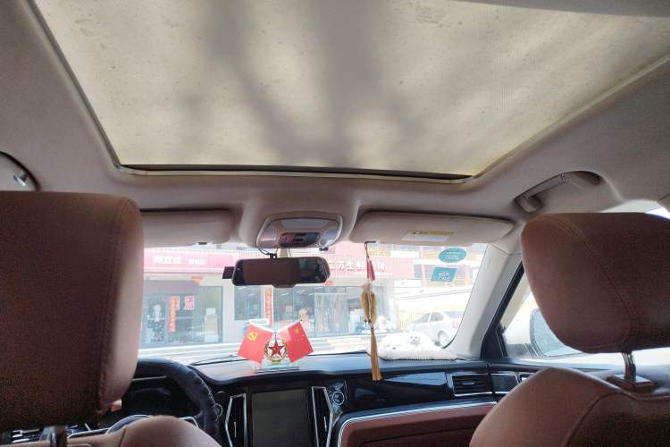 Used Zotye T700 2017 1.8T Dual-Clutch Prestige Model
