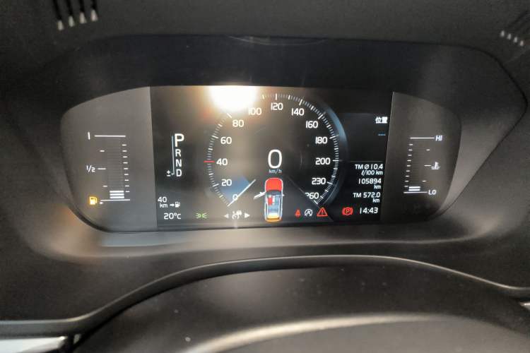 Used Volvo XC60 2018 T5 4x4 Smart Edition