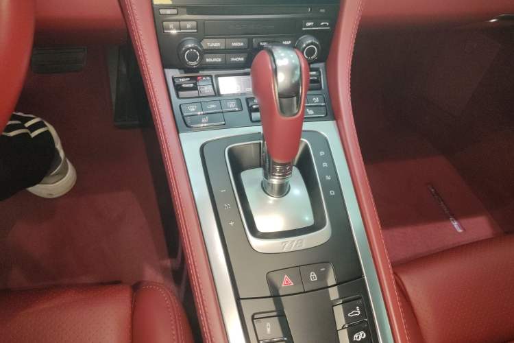 Used Porsche 718 2020 Cayman 2.0T
