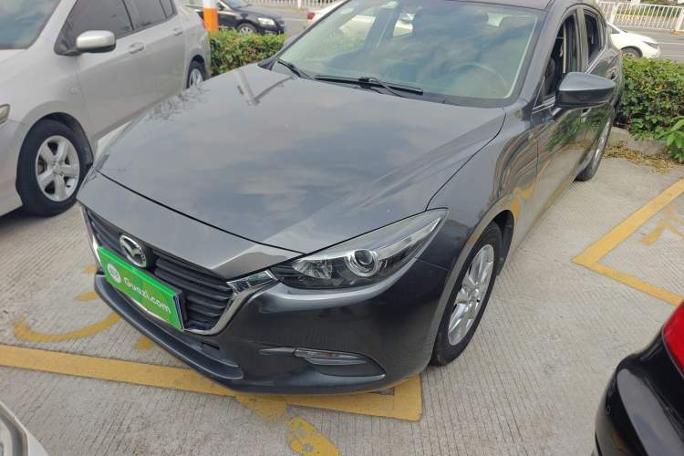 Used Mazda 3 Axela 2017 Hatchback 1.5L Automatic Comfort Model Emission Standard China V