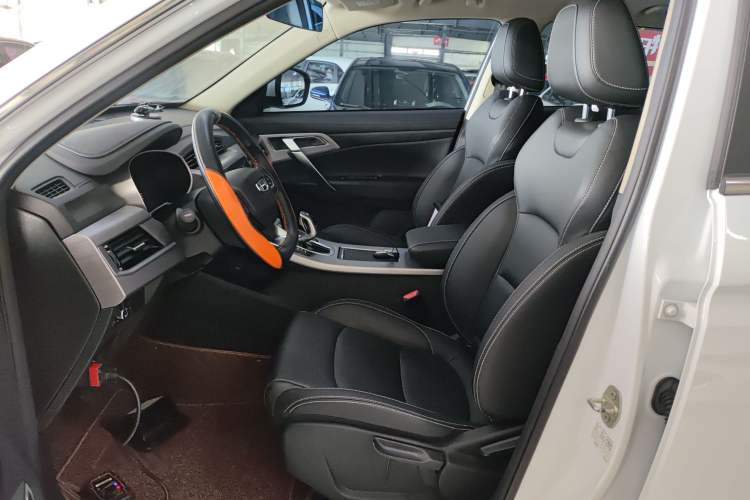 Used Geely Auto Emgrand X7 Sport 2021 Million Edition 1.8TD DCT Two-Wheel Drive Comfort Model