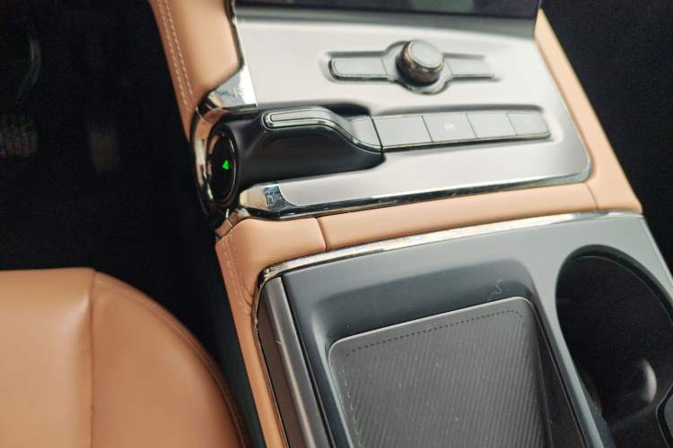 Used Nio ES6 2020 600 km Sport Edition Gear Lever