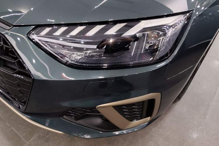 Used Audi A4L 2024 40 TFSI quattro RS Performance Package
