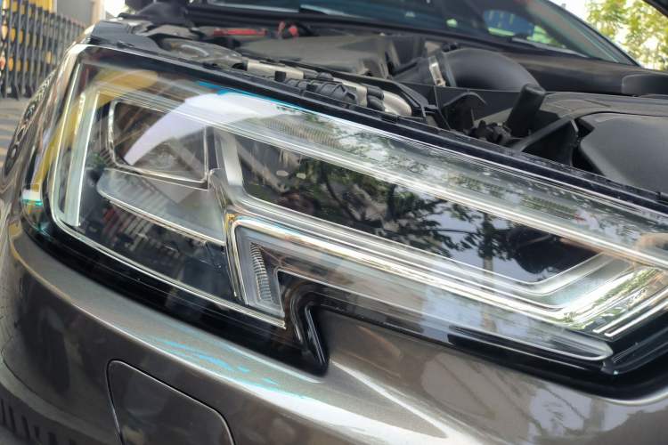 Used Audi A4L 2018 30th Anniversary Edition 40 TFSI Fashion Model Right Front Headlight