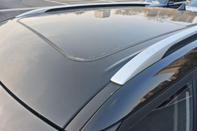 Used Kia Seltos 2023 1.5L CVT Luxury Edition Roof