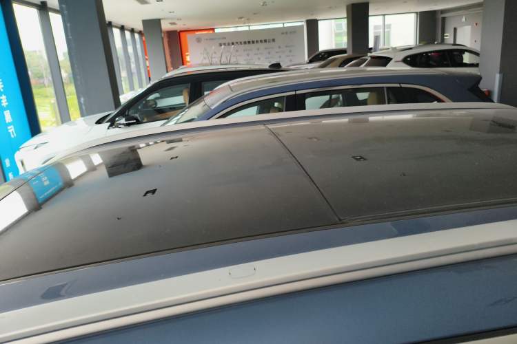 Used Geely Galaxy Xingjian 7 EM-i 2025 120km Flagship Edition Roof