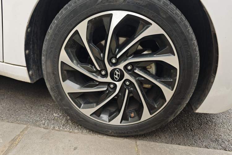 Used Hyundai Elantra (6th Generation / Lingdong) 2019 1.5L CVT ZhiXuan – Elite Version Exterior 7