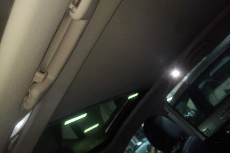 Used Volkswagen Touran 2016 Volkswagen Touran L 280TSI DSG Luxury Edition
