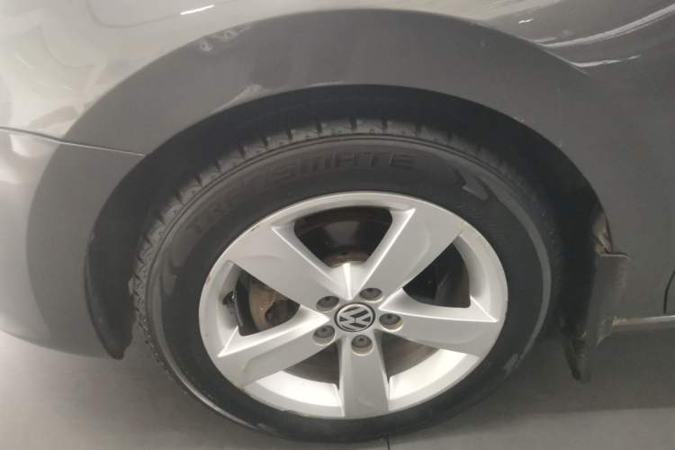 Used Volkswagen Santana 2013 1.6L Automatic Comfort Edition
