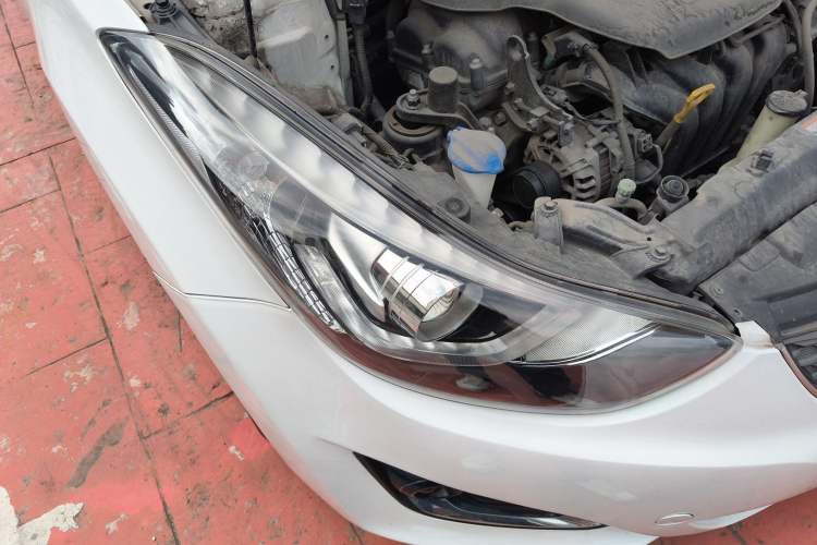 Used Hyundai Elantra (5th Generation / Langdong) 2016 1.6L Automatic Prestige Model