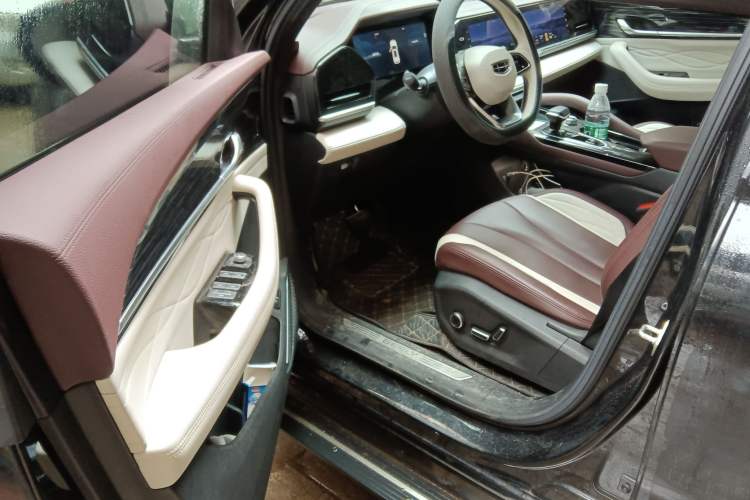 Used Geely Auto Monjaro L 2024 2.0TD DCT EVO Two-Wheel Drive Prestige Version