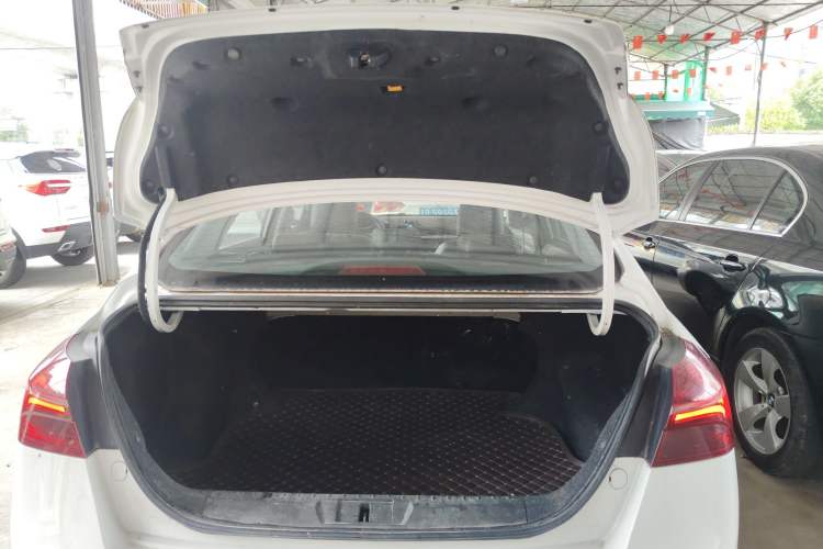 Used Geely Auto Emgrand 2020 1.5L Manual Comfort Version