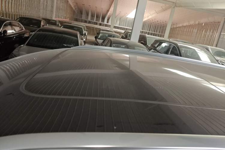 Used Hongqi HS7 PHEV 2024 2.0T PHEV Four-Wheel Drive Flagship Edition 6 Seats