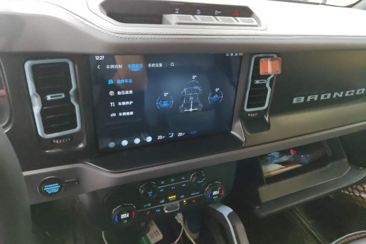 Used Ford Bronco 2024 2.3T Diamond Edition Audio And AC Panel