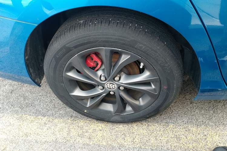 Used Buick Verano 2023 Pro GS Hunter Wind Edition