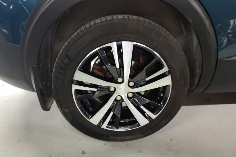 Used Peugeot 5008 2017 380THP 7-Seater Elite Edition
