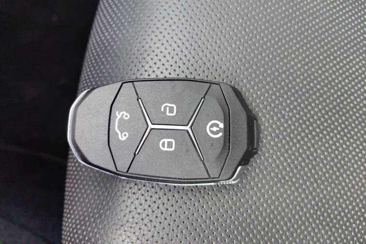 Used Lynk & Co 01 2019 2.0T Four-Wheel Drive Genie Pro Version China VI Standard Vehicle Key