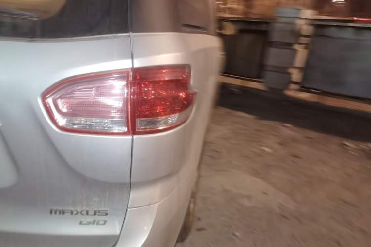 Used SAIC MAXUS G10 2014 2.0T Automatic Elite Edition
