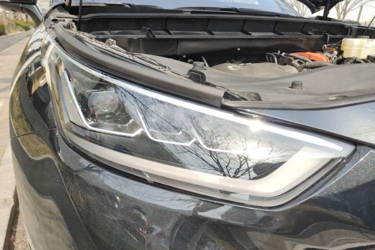 Used Toyota Crown Kluger 2024 2.5L HEV Four-Wheel Drive Premium Edition Right Front Headlight