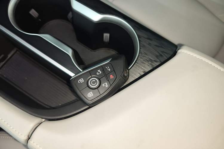 Used Buick GL8 2025 Lu Zun Smart Enjoyment Edition
