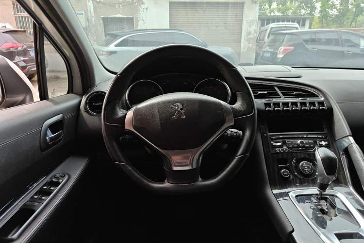 Used Peugeot 3008 2013 1.6THP Automatic Prestige Edition Steering Wheel