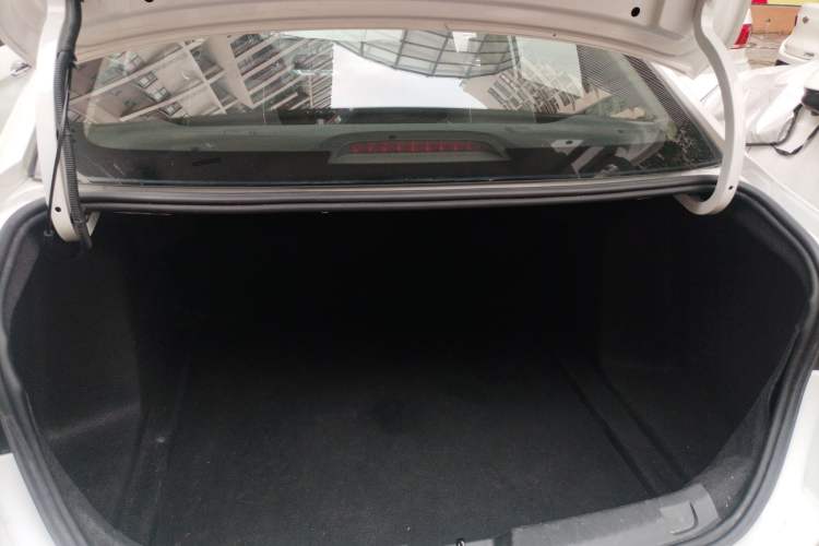 Used Chevrolet Cavalier 2022 325T Automatic Enjoyment Edition Trunk