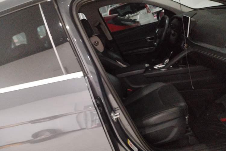 Used BYD Song Pro 2019 1.5T Automatic Luxury Model Right Front Seat