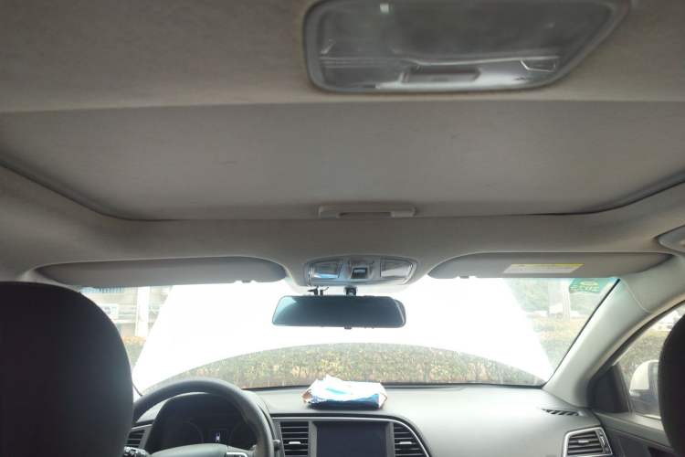 Used Hyundai Elantra (6th Generation / Lingdong) 2016 1.6L Automatic ZhiXuan – Elite Version Headliner