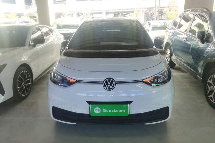 Used Volkswagen ID.3 2025 Smart Edition Outstanding Model
