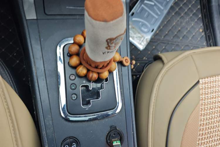 Used Geely Auto GX7 2013 2.0L Automatic Prestige Edition